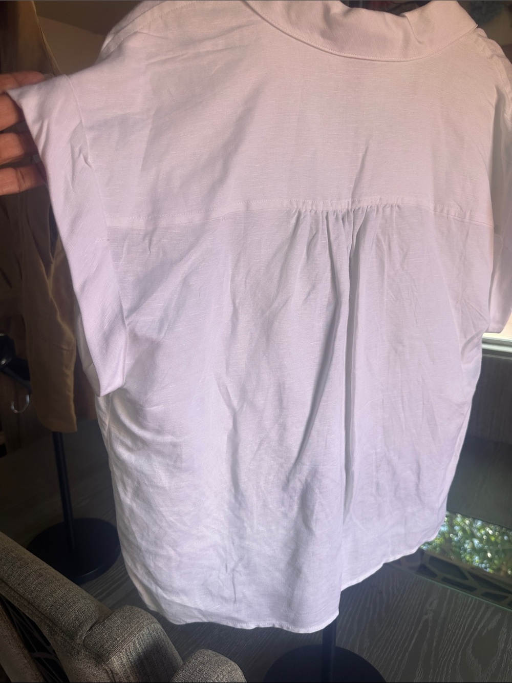INC International Concepts Camel Short Sleeve  linen Collared V-Neck Blouse. - Picture 5 of 7